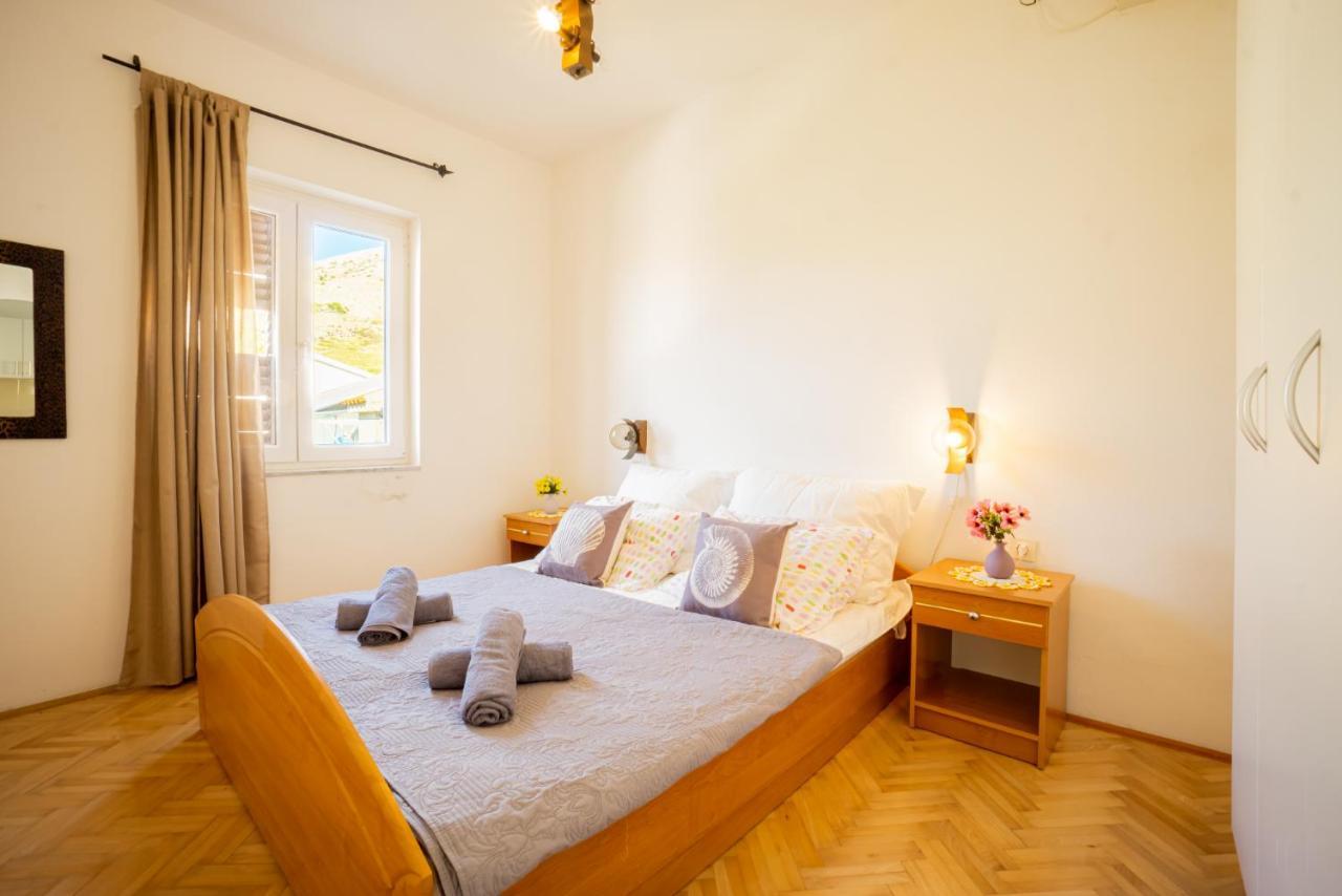 Kob Orog Good Location With Sea Views And Modern Decor Lägenhet Metajna Exteriör bild